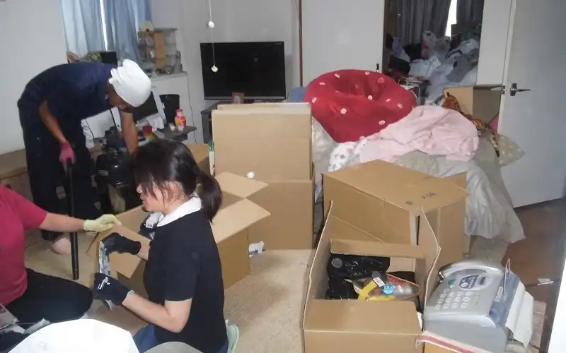 愛知県一宮市のゴミ屋敷・汚部屋掃除クリーン138のサービス：引っ越し・退去時の片付け・粗大ゴミ処分