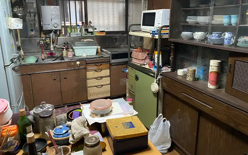 愛知県一宮市のゴミ屋敷・汚部屋掃除クリーン138のサービス：解体工事・空き家処分