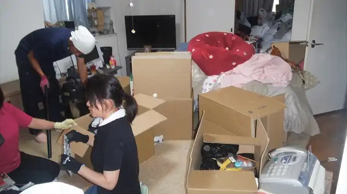 ゴミ屋敷と汚部屋の掃除・片付けのプロショップーゴミ屋敷・汚部屋の掃除・片付け