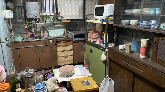 ゴミ屋敷と汚部屋の掃除・片付けのプロショップーゴミ屋敷・汚部屋の掃除・片付け