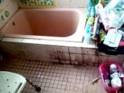 静岡市磐田市の汚部屋の浴室の清掃・クリーニング